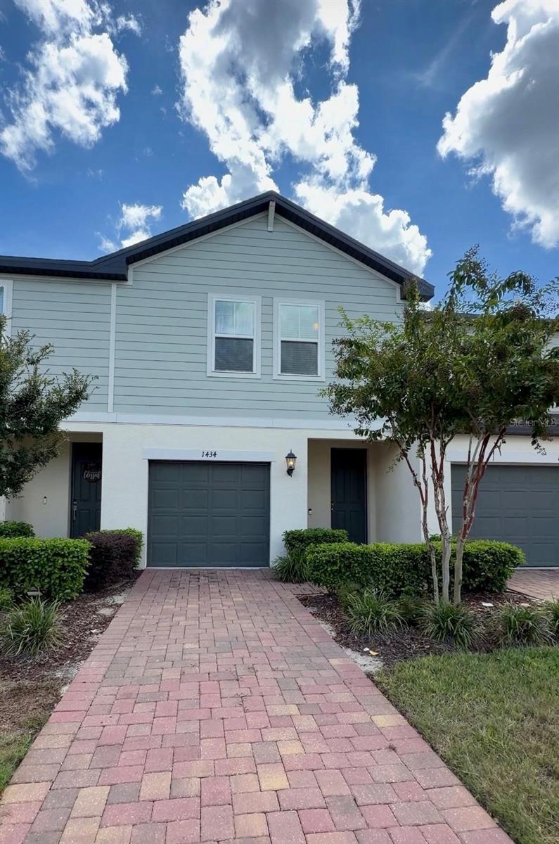 1434 Sage Bush St — photo