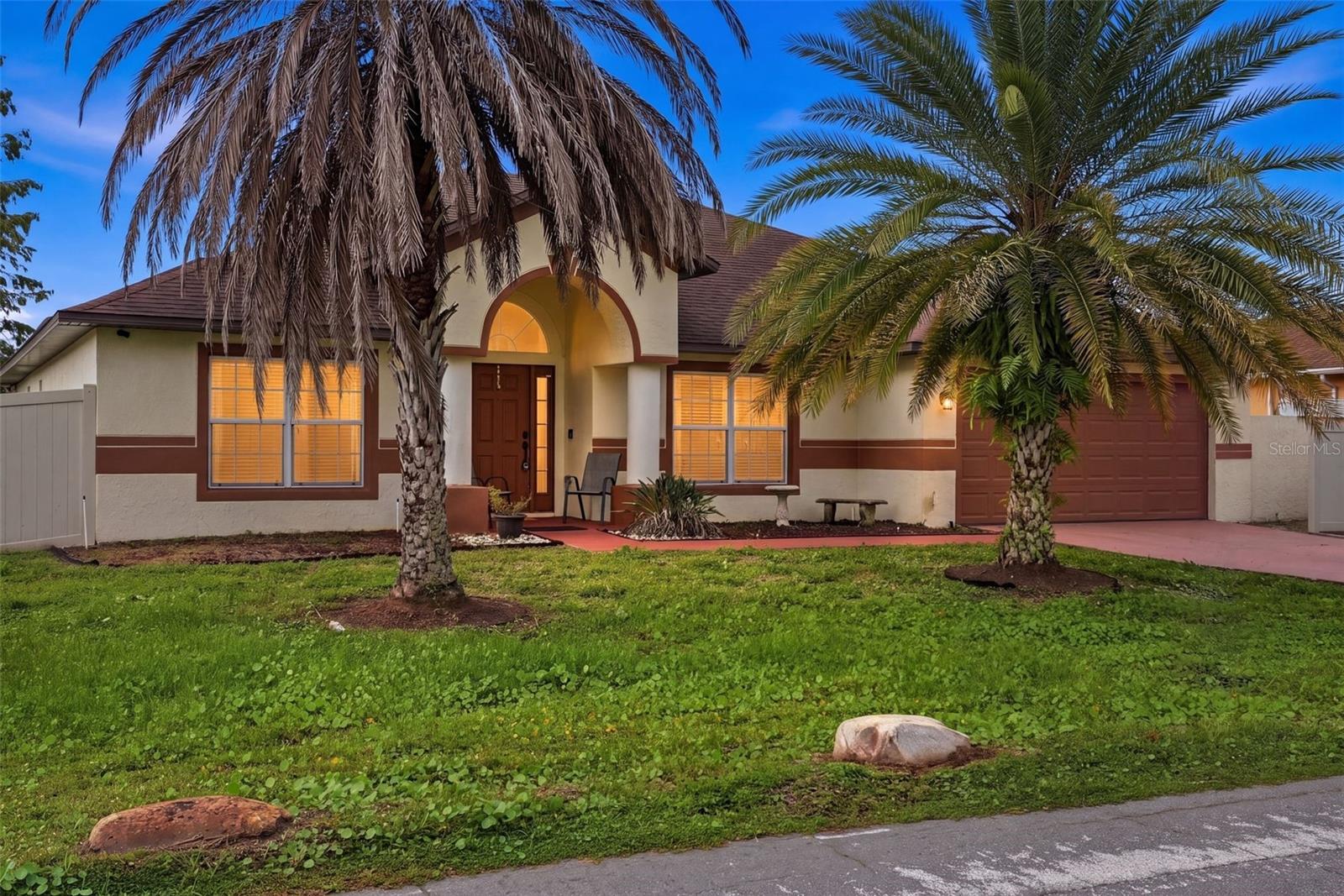 319 Marquee Dr — photo