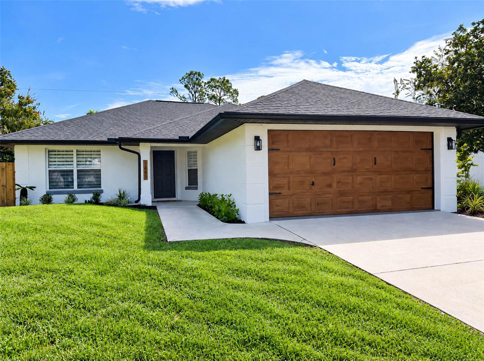 1445 Admiral Nimitz Ave — photo