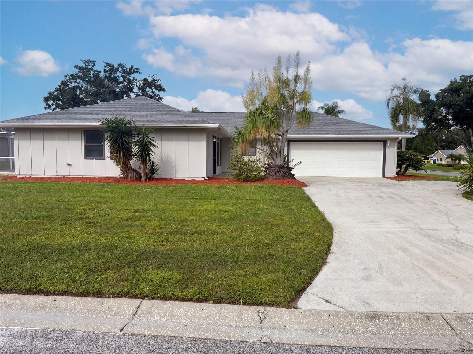 8022 Timber Lake Ln — photo