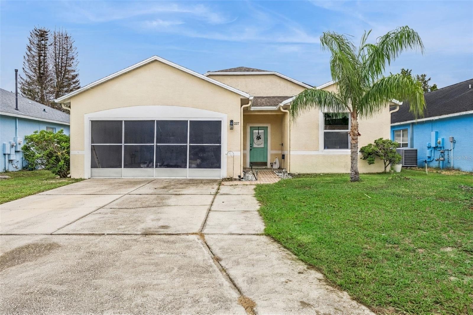 227 Tiffany Loop — photo