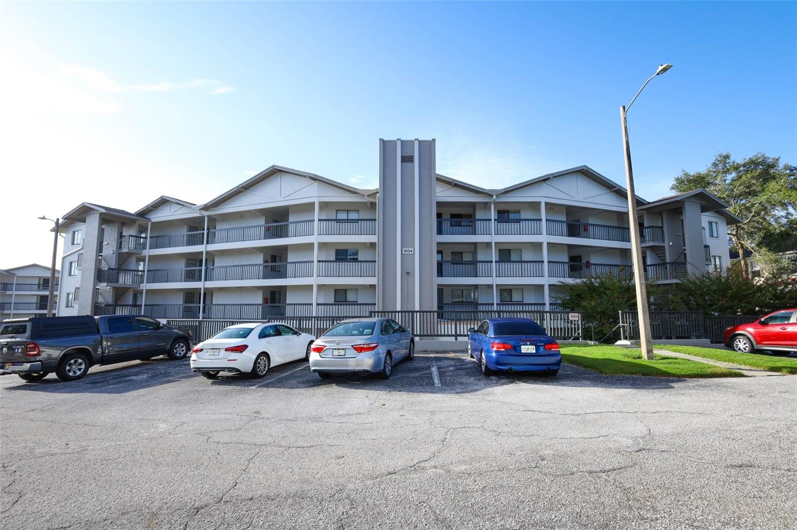 1054 Lotus Cove Ct #614 — photo