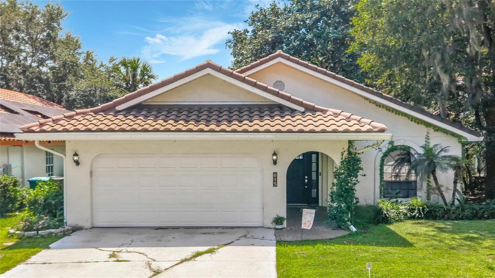 615 Anhinga Rd — photo