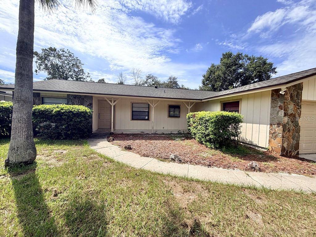 2504 Canterclub Trl — photo