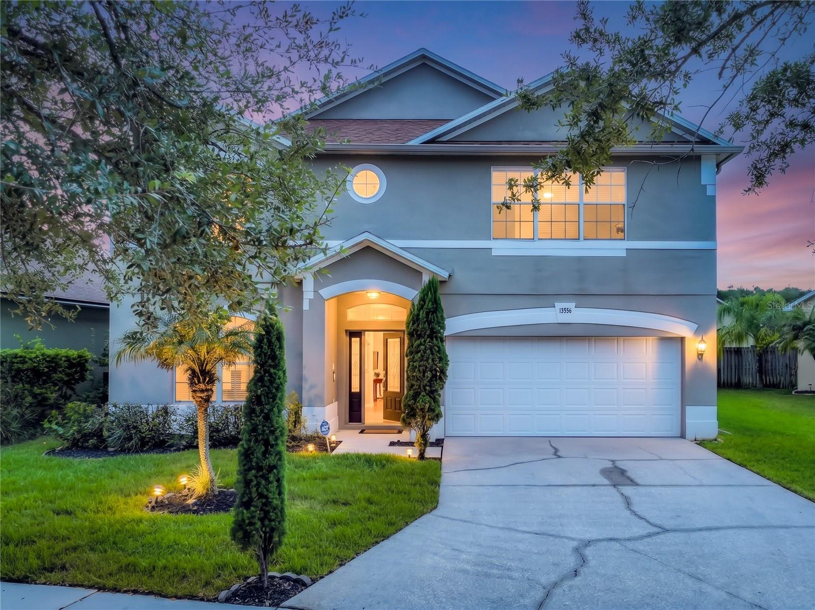 13556 Hawkeye Dr — photo