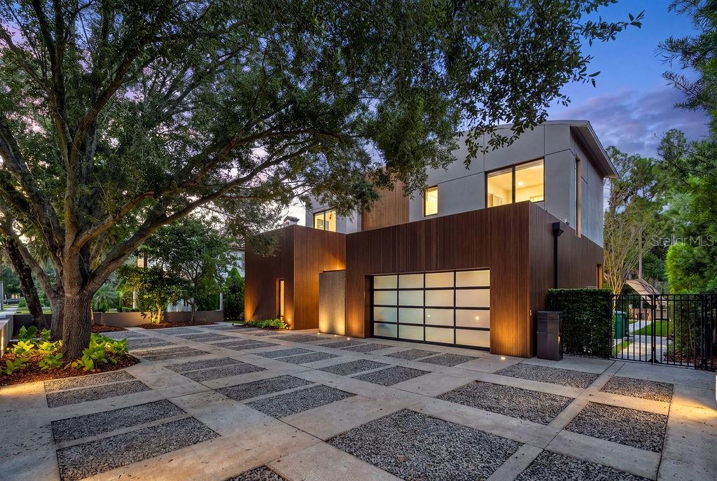1742 Temple Dr — photo