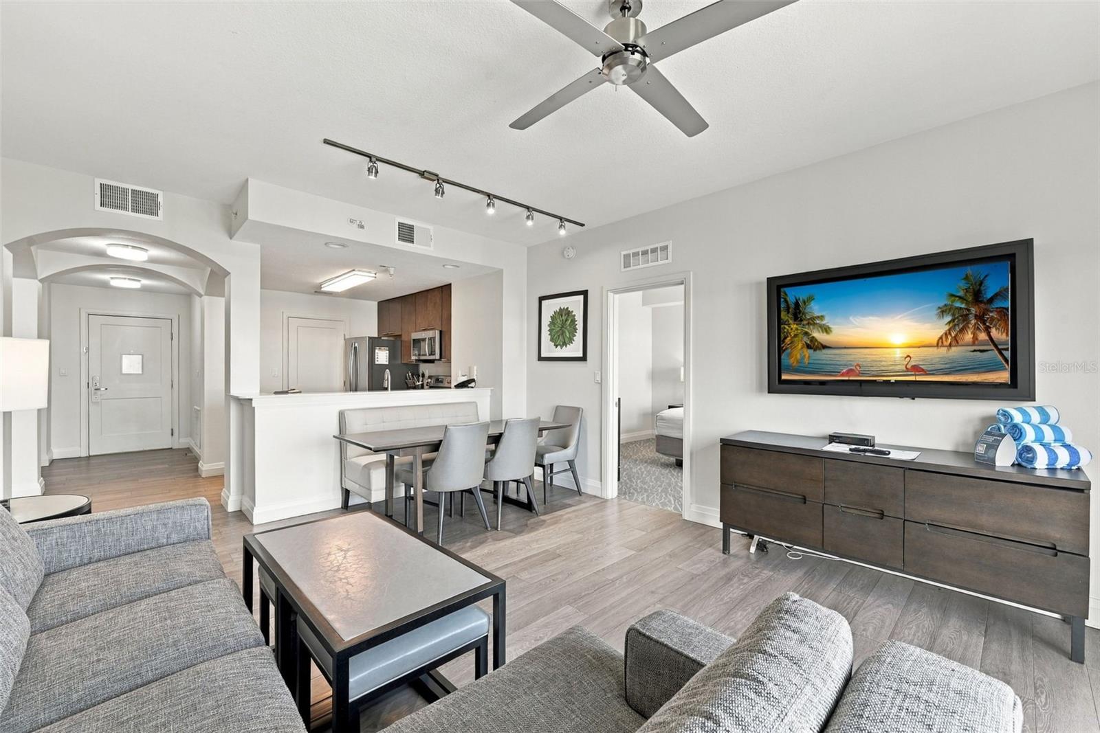 14501 Grove Resort Ave #3703 — photo