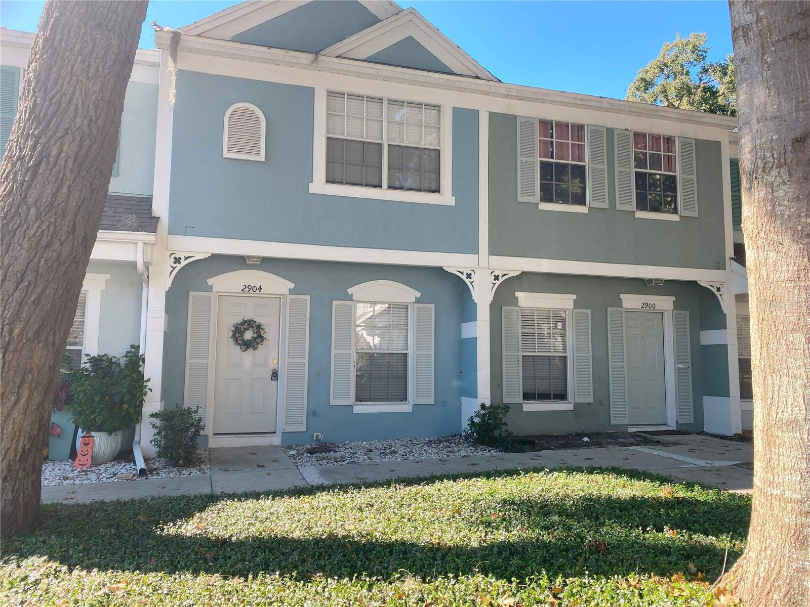 2904 Woodlands Park Ct — photo