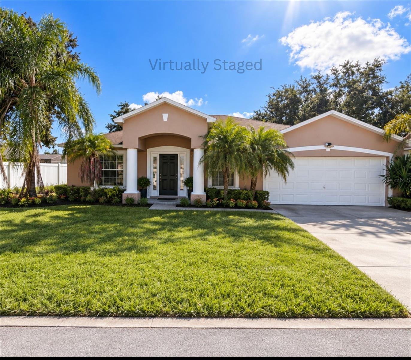 545 Reddicks Circle, Winter Haven, FL 33884 — photo 2