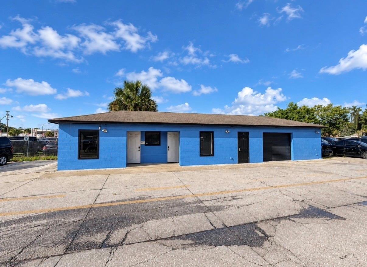 5525 S Orange Blossom Trl — photo