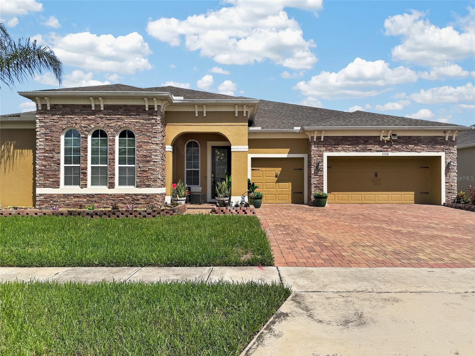 1530 Dusty Pine Dr — photo