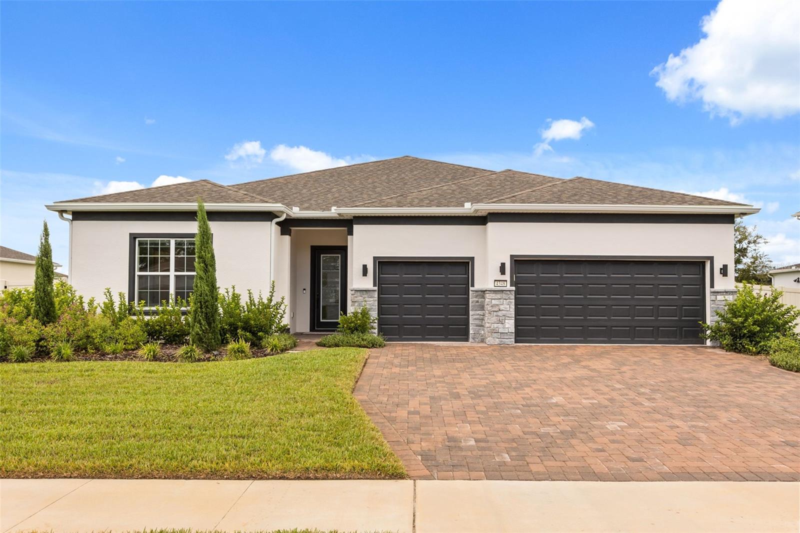 4348 Sunset Preserve Blvd — photo