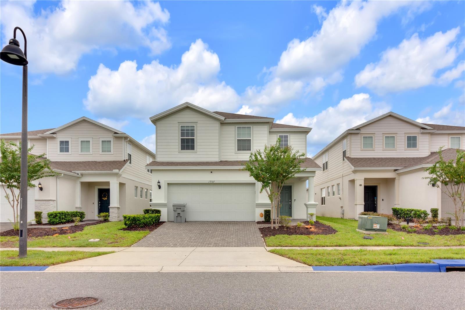 1707 Kona Ln — photo