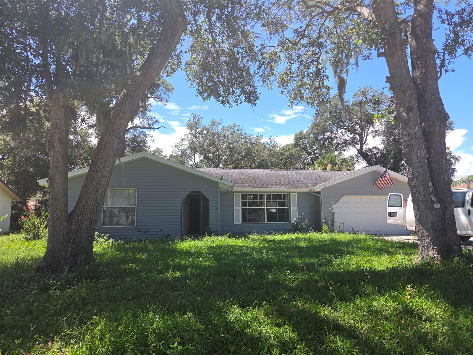 764 Candlewood Cir — photo
