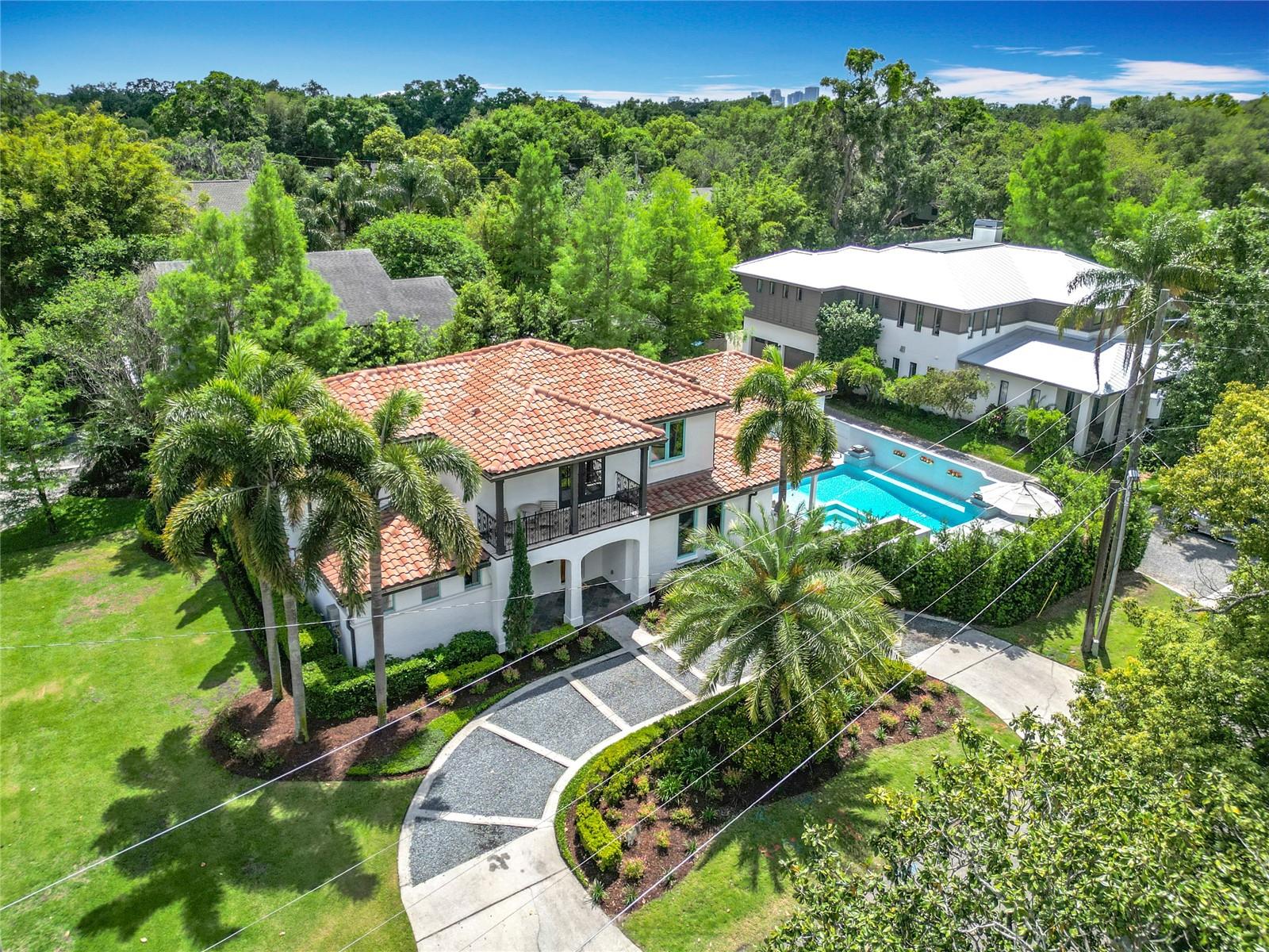 2614 Parkland Dr — photo