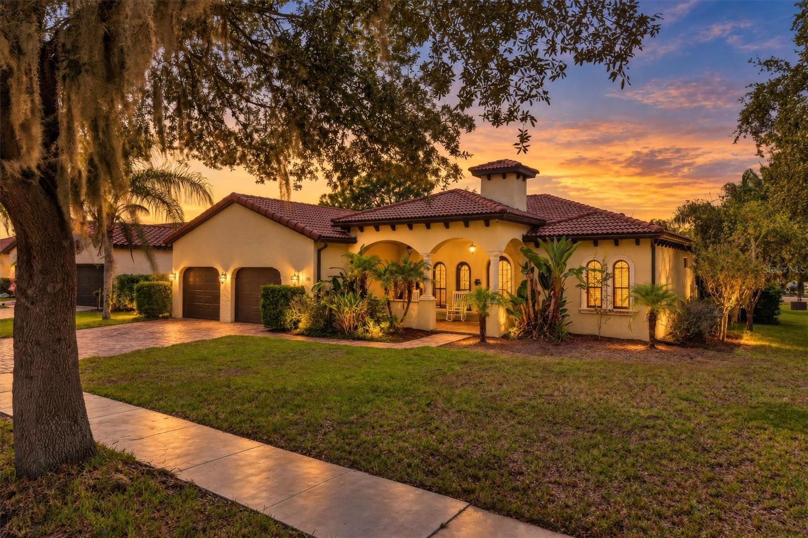 100 Via Rosa Ct — photo