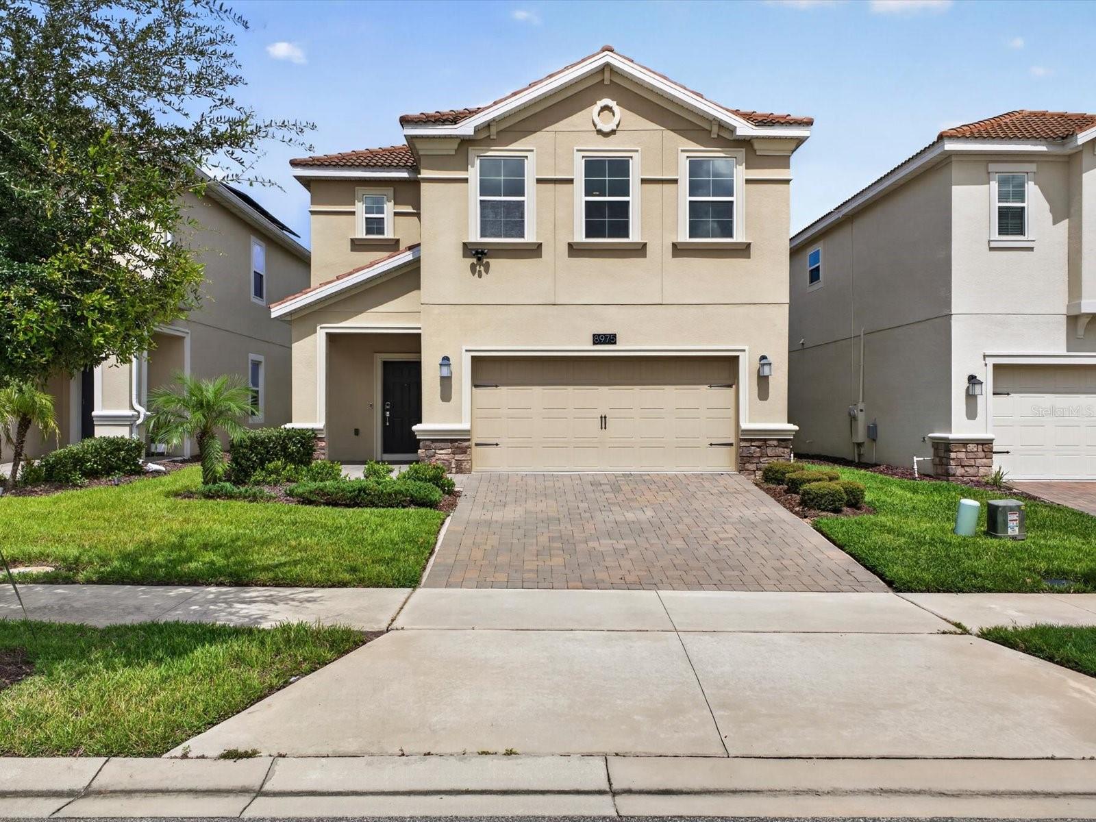 8975 Fluffy Lie Ct — photo