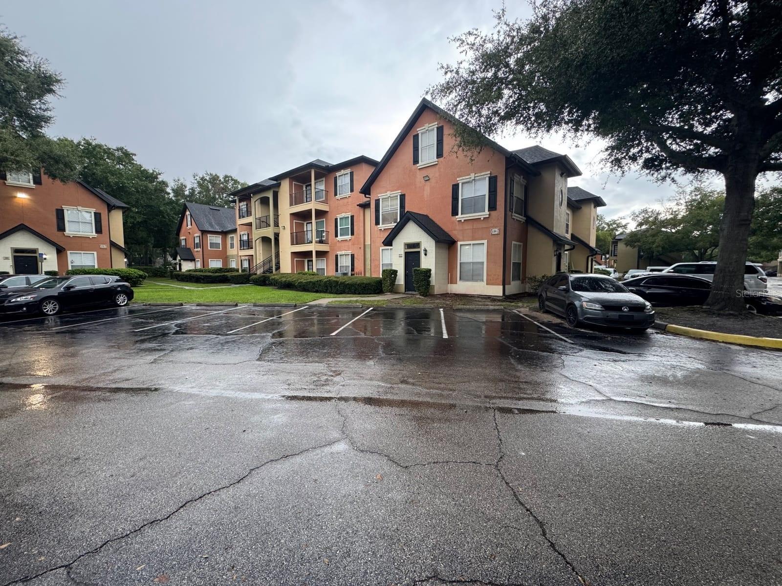 5961 Westgate Dr #2013 — photo