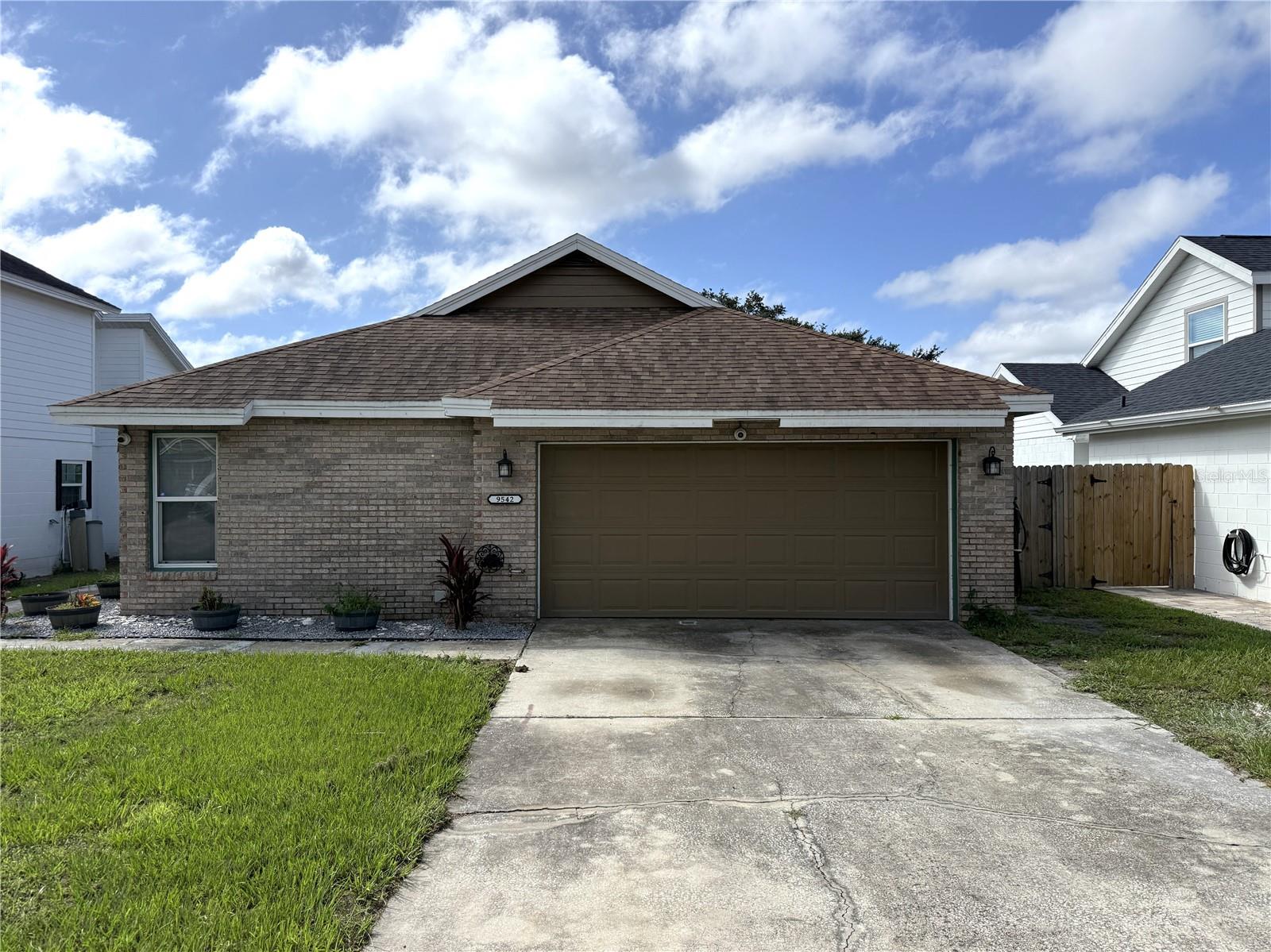 9542 Sundance Ct — photo