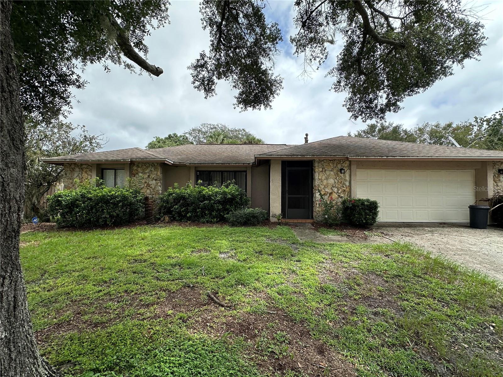 4737 Dunbarton Dr — photo