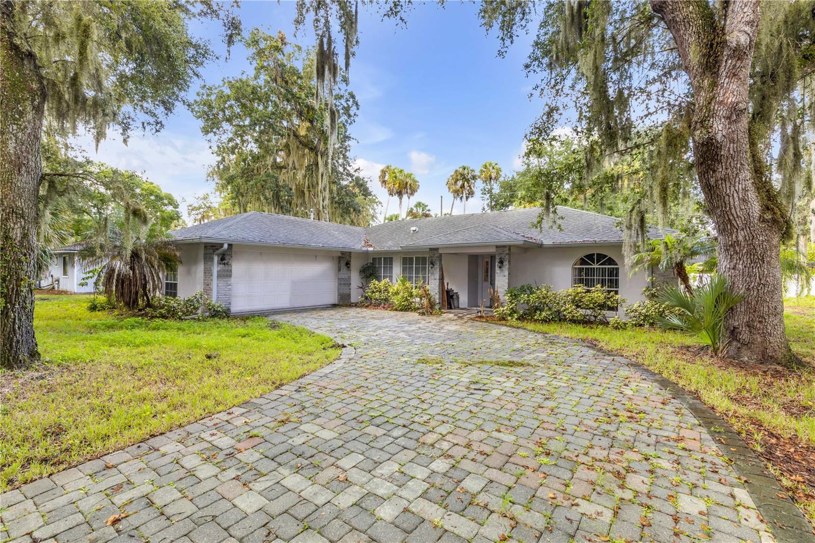 1328 Needle Palm Dr — photo