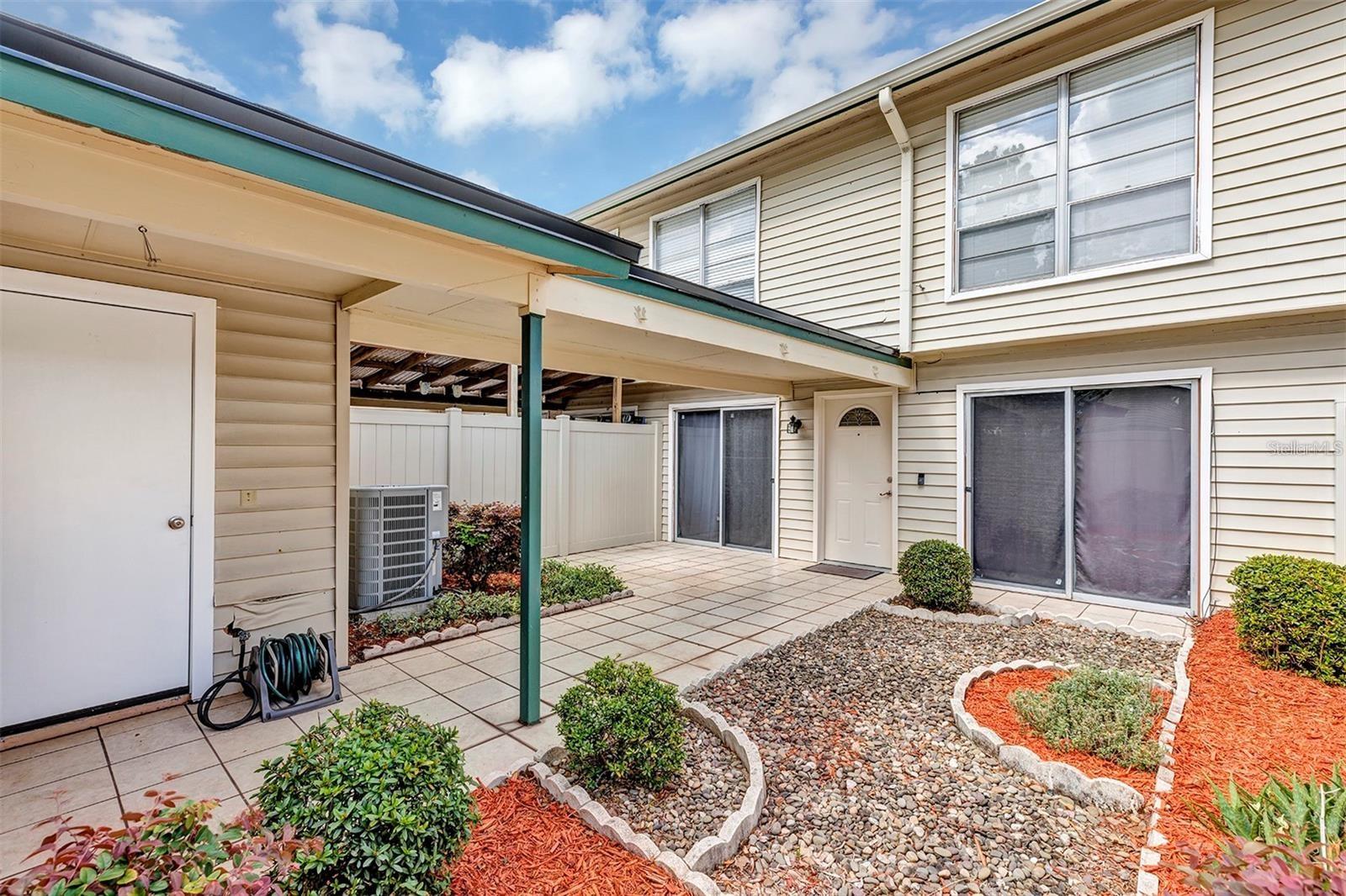 1728 Townhall Ln #1728 — photo