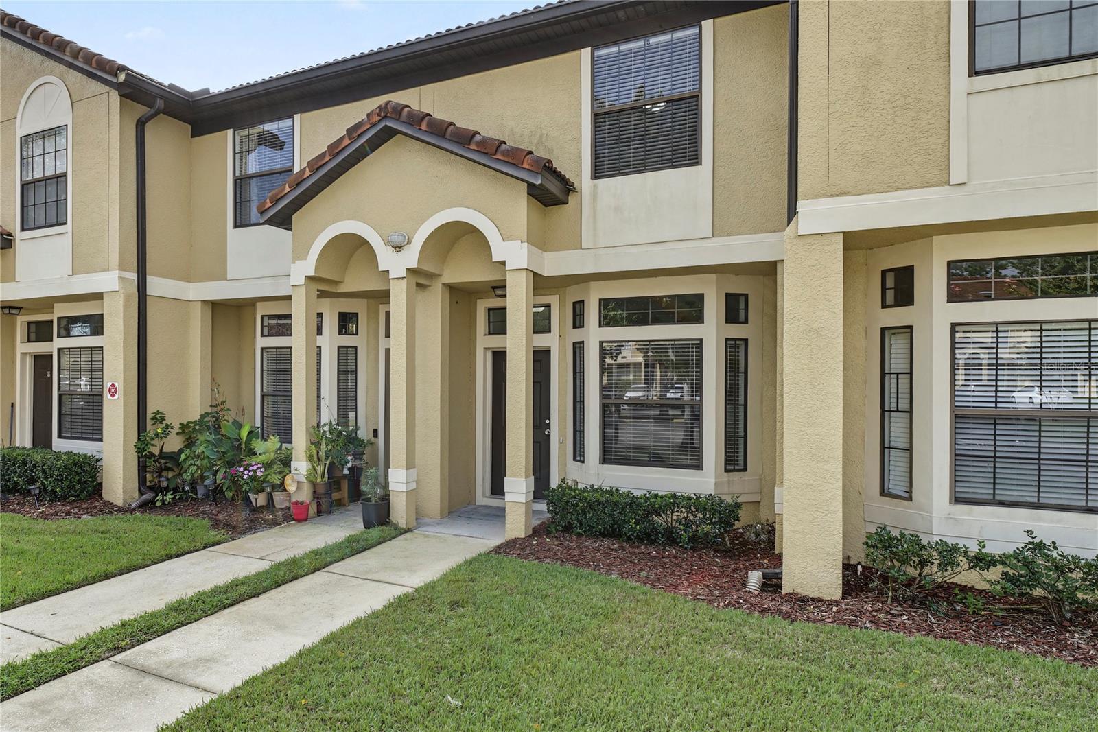6013 Scotchwood Gln #20 — photo