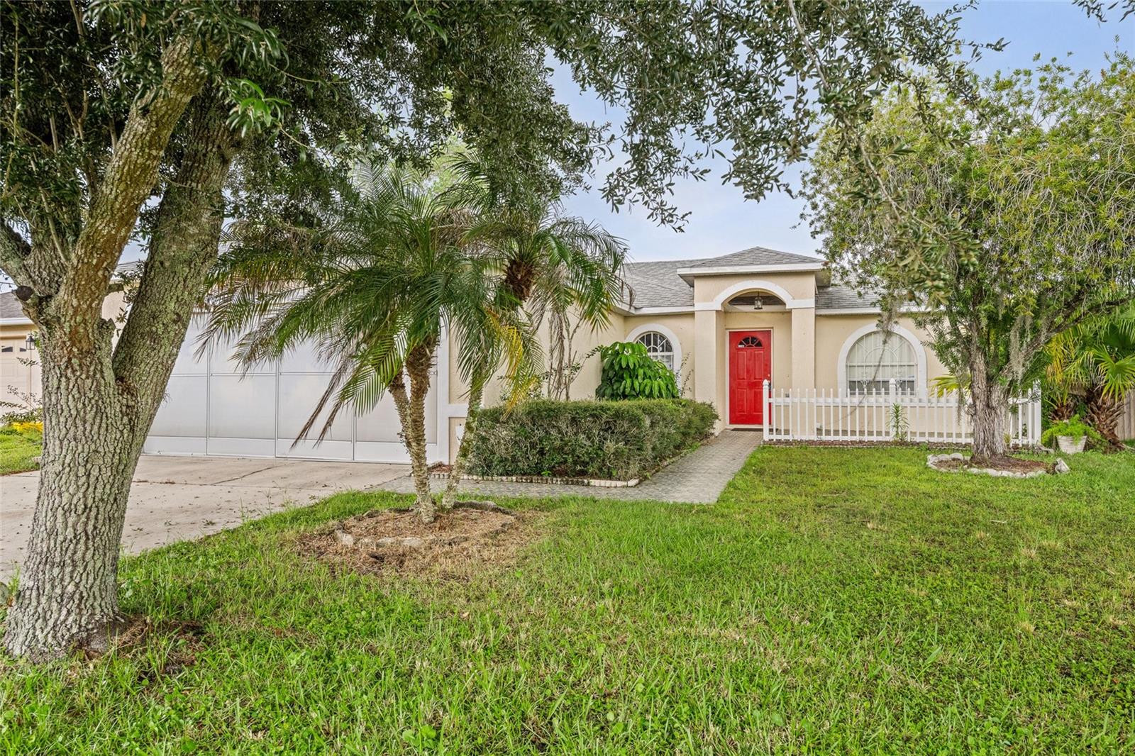 663 Jaguar Ct — photo