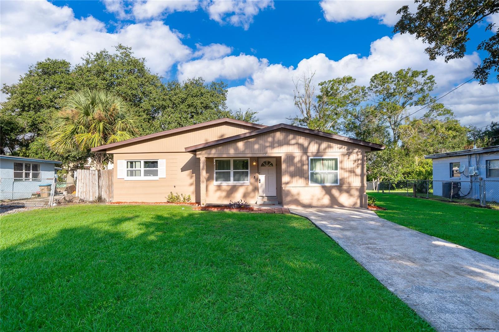 168 Country Club Cir — photo