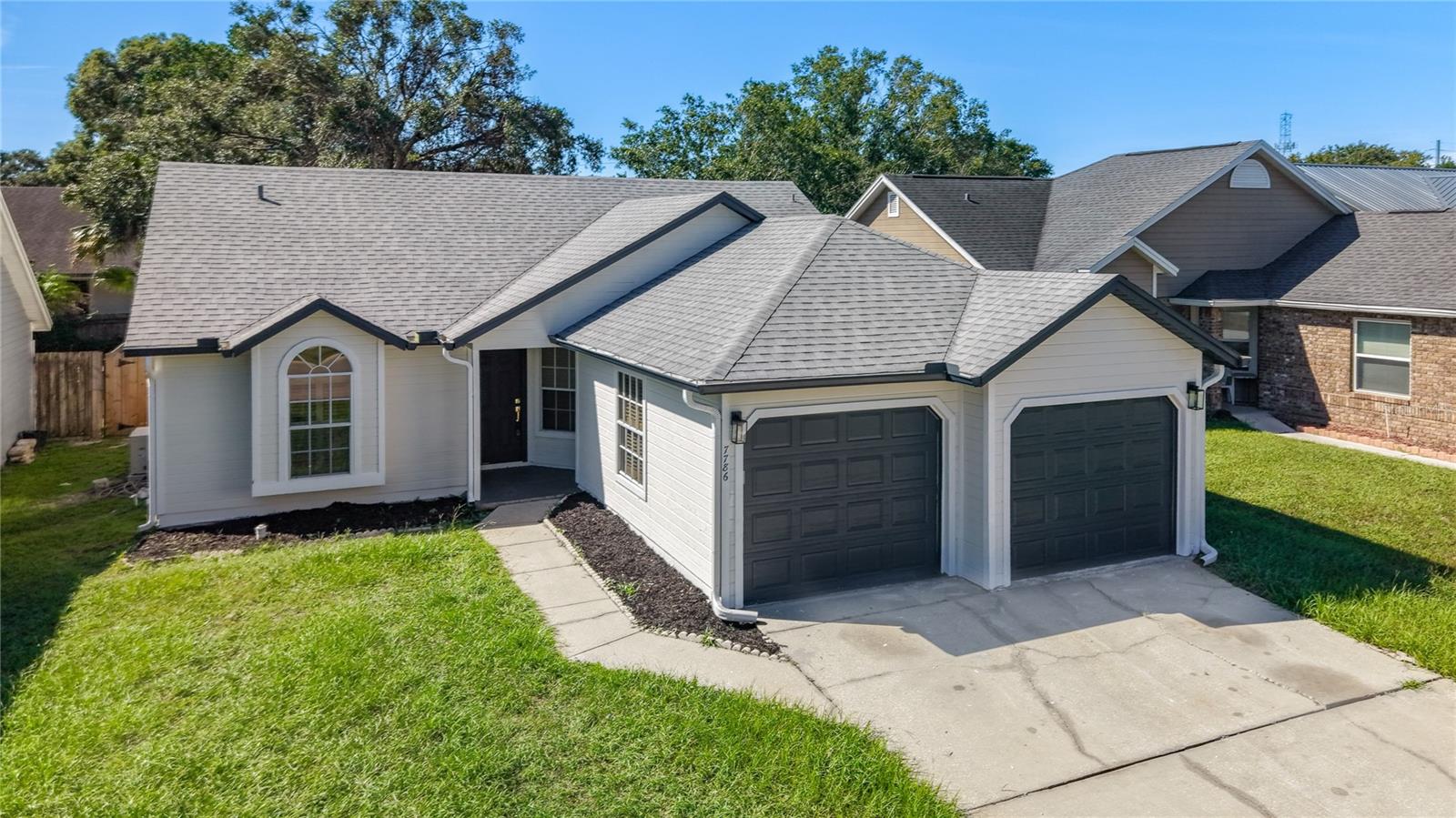 7786 Fox Knoll Pl — photo