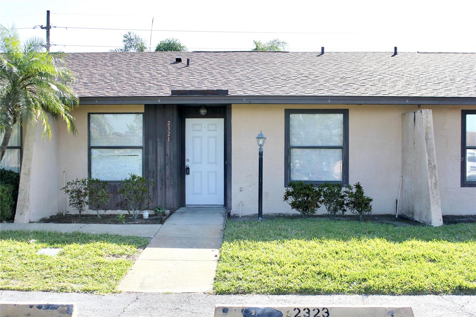 2321 Trinidad Ct — photo