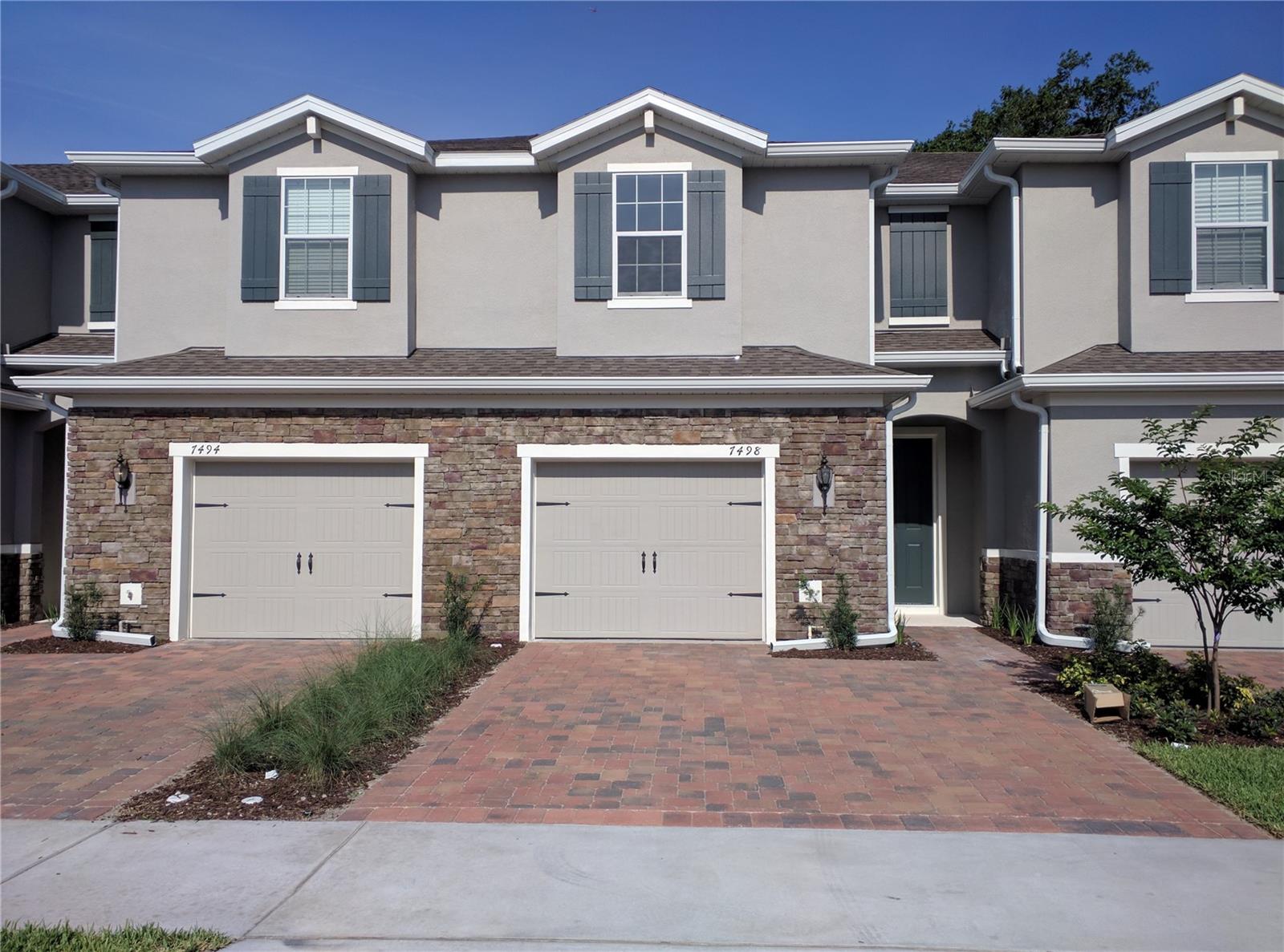 7498 Aloma Pines Ct — photo