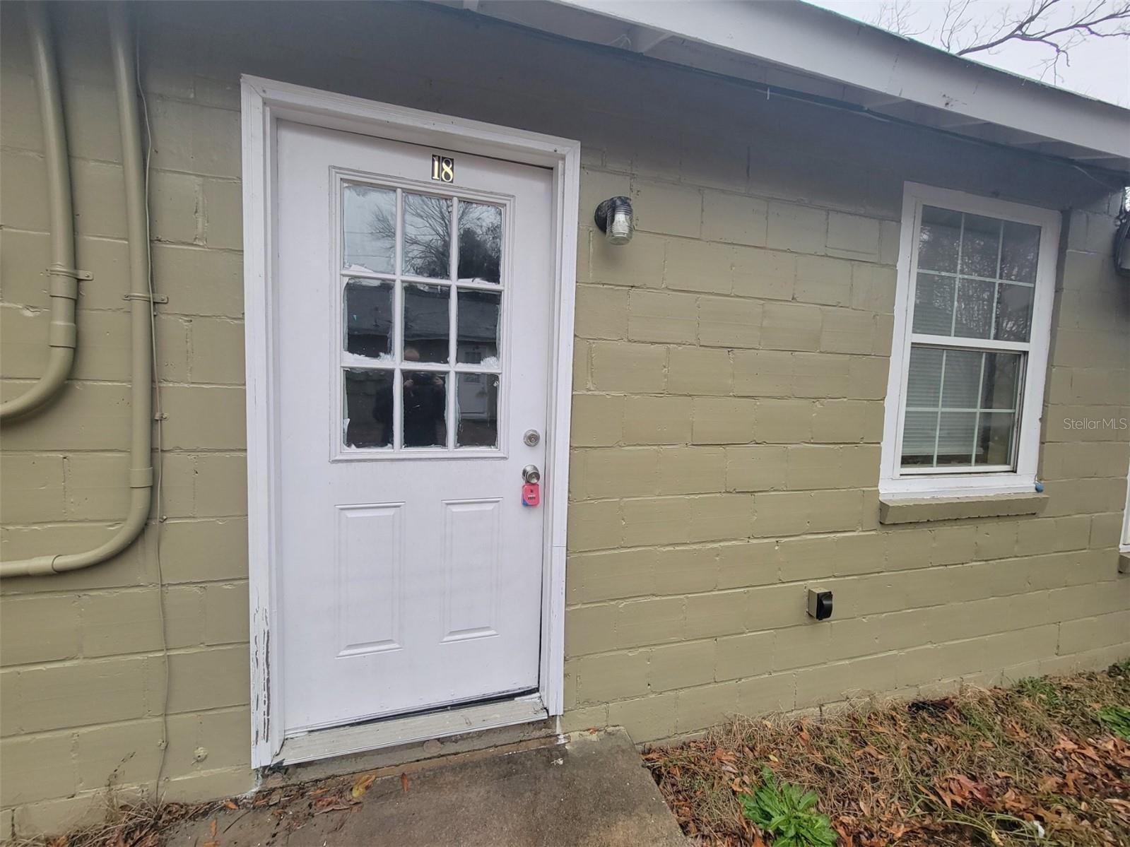 455 Pursley Street #B18 — photo