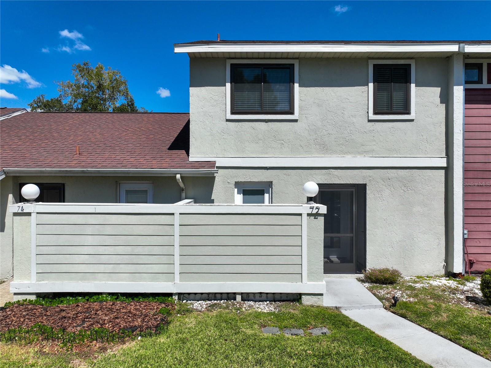 72 Pine Island Cir — photo