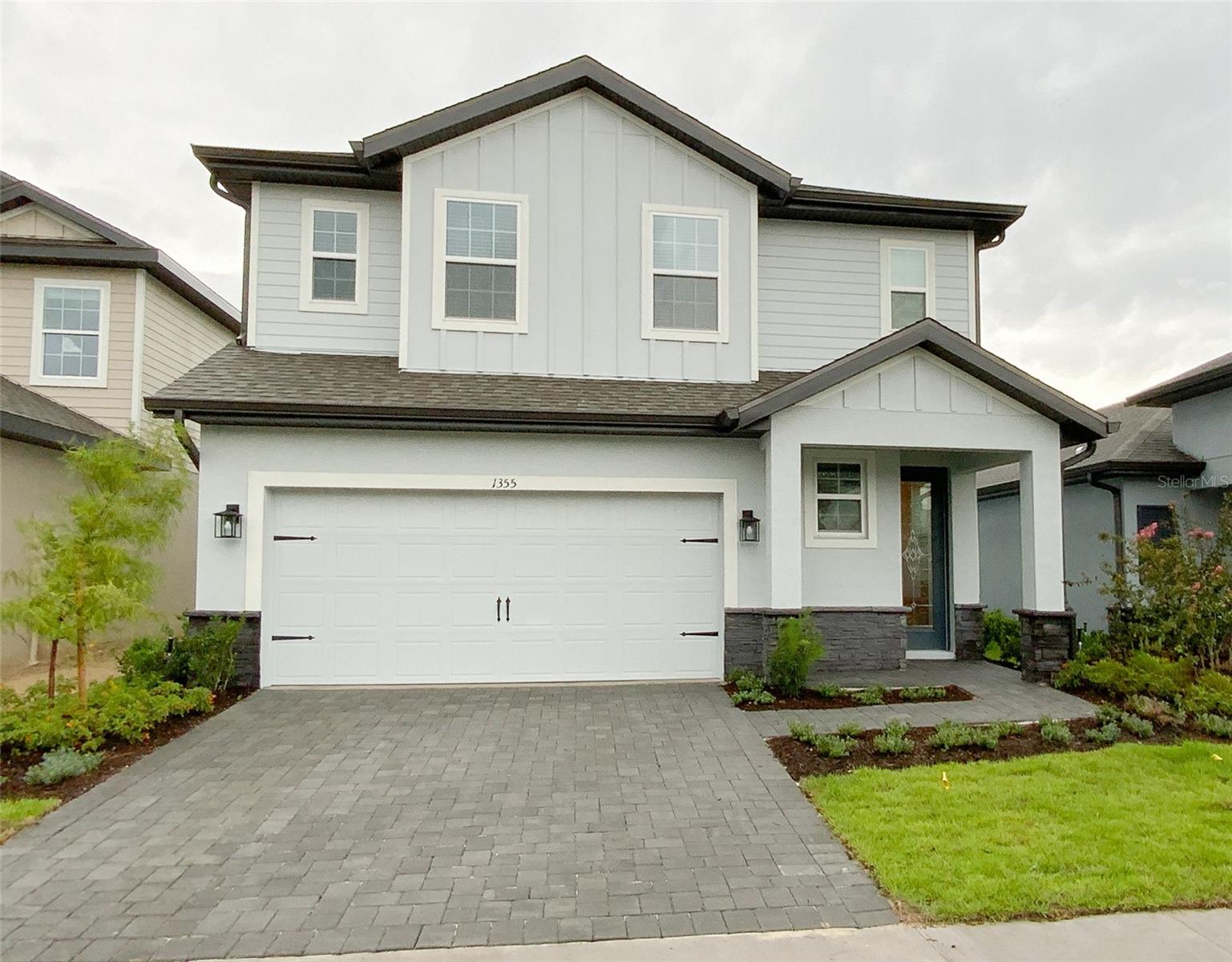 1355 Greenfield Loop — photo