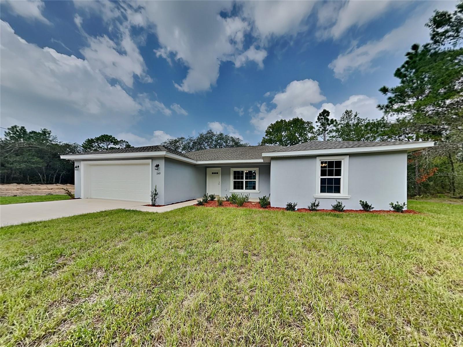 3149 W Fairbank Dr — photo