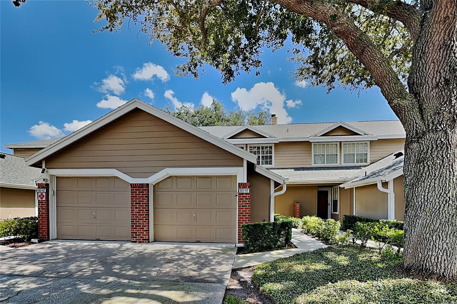 685 Scarlet Oak Cir #109 — photo