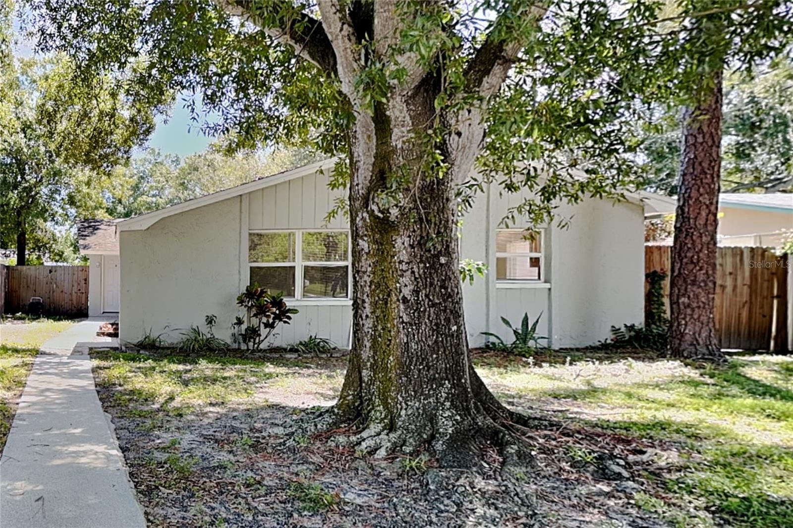 15117 Avalon Ave #a — photo