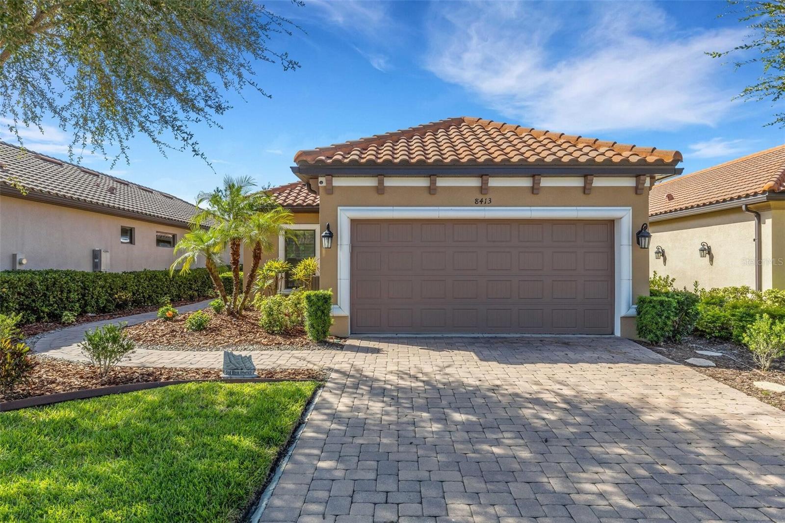 8413 Alberata Vista Dr — photo