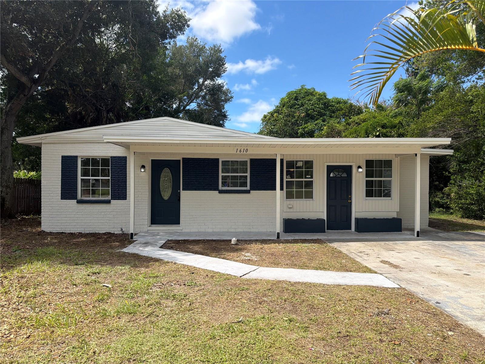 1610 Stevensons Dr — photo
