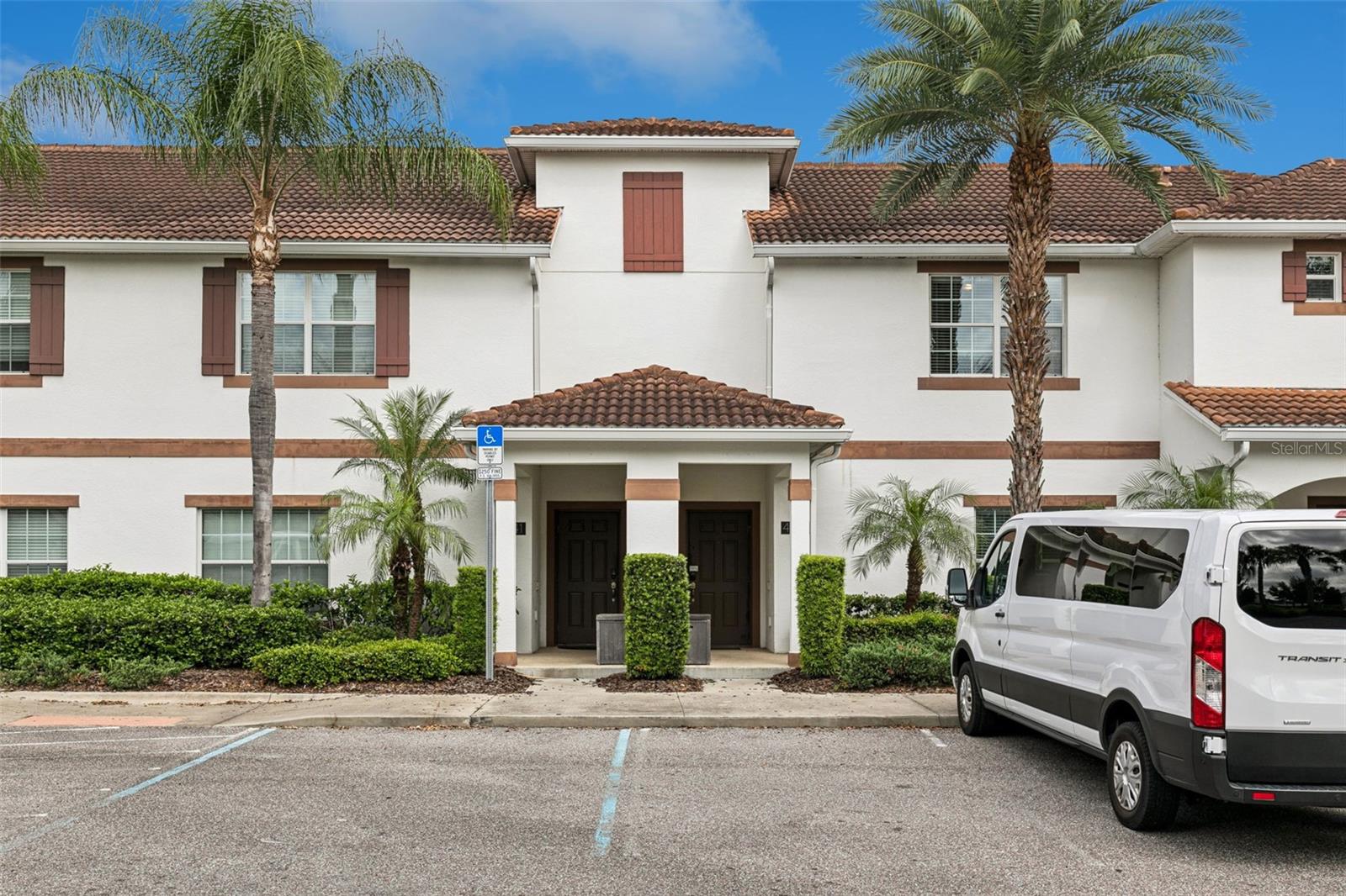 4839 Clock Tower Dr — photo