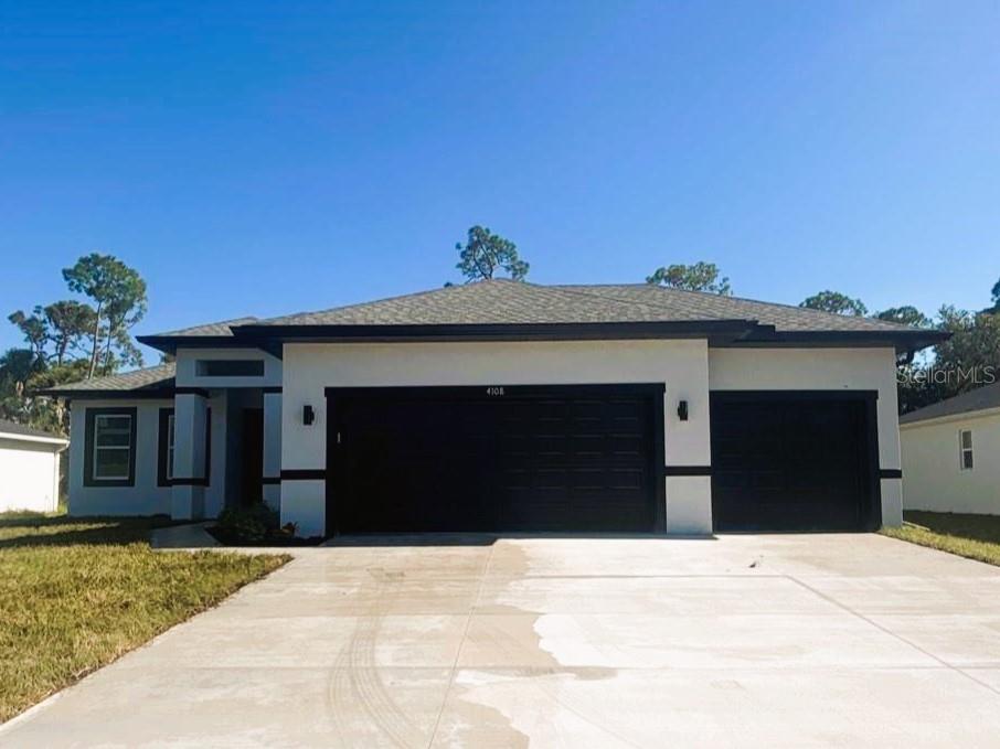 3068 Velvet Ln — photo