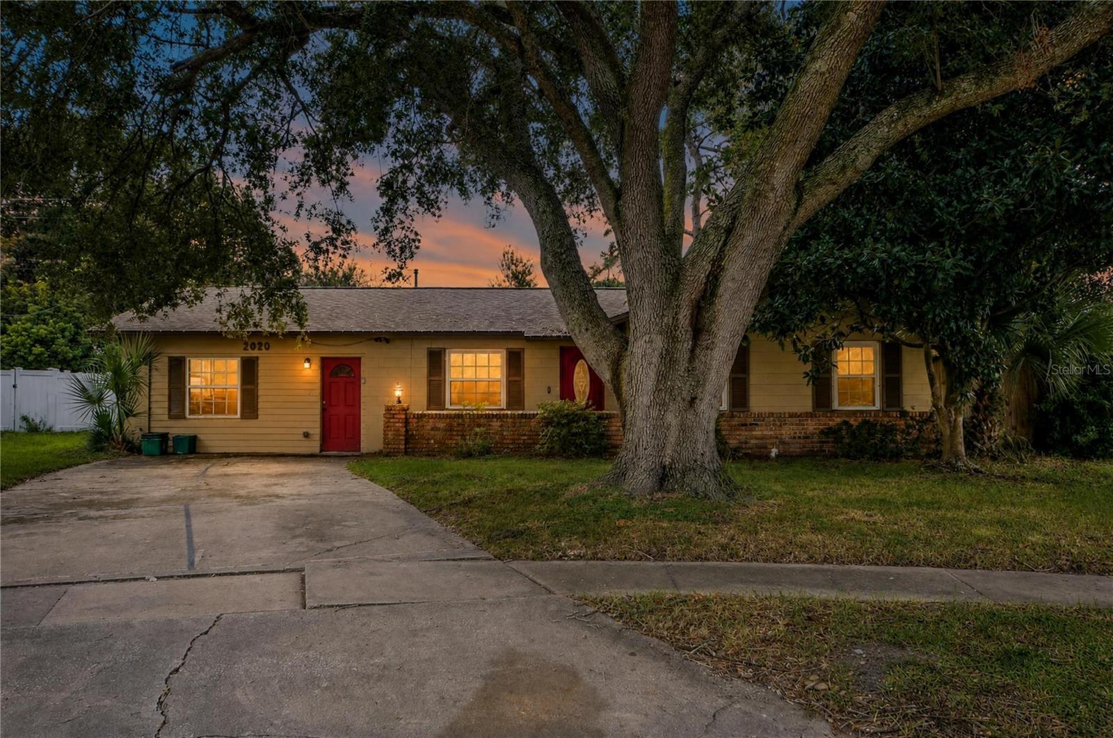 2020 Leanne Ct — photo