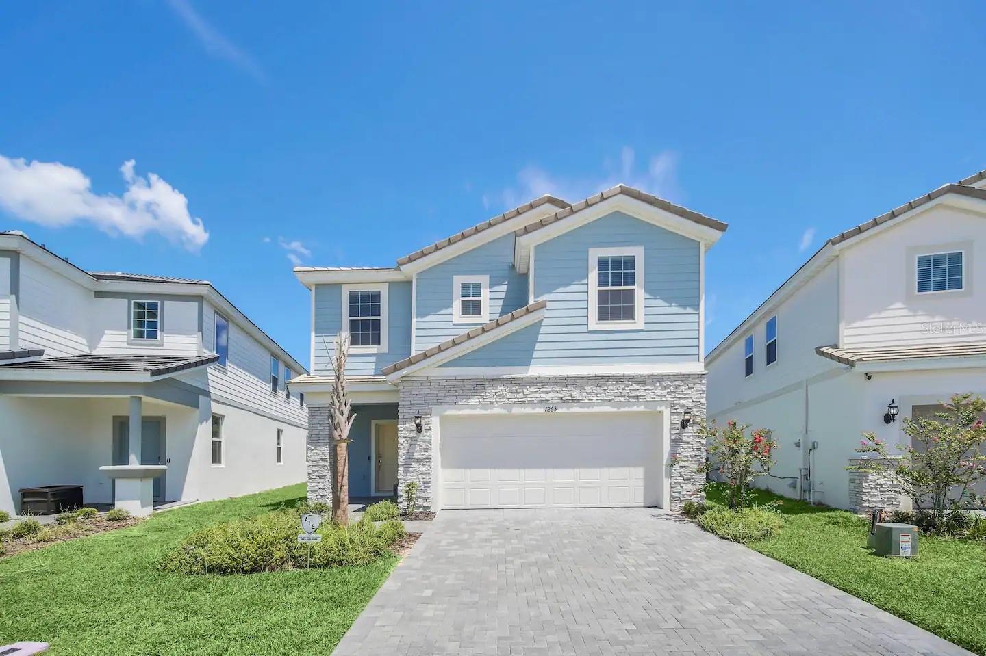 7263 Oakmoss Loop — photo