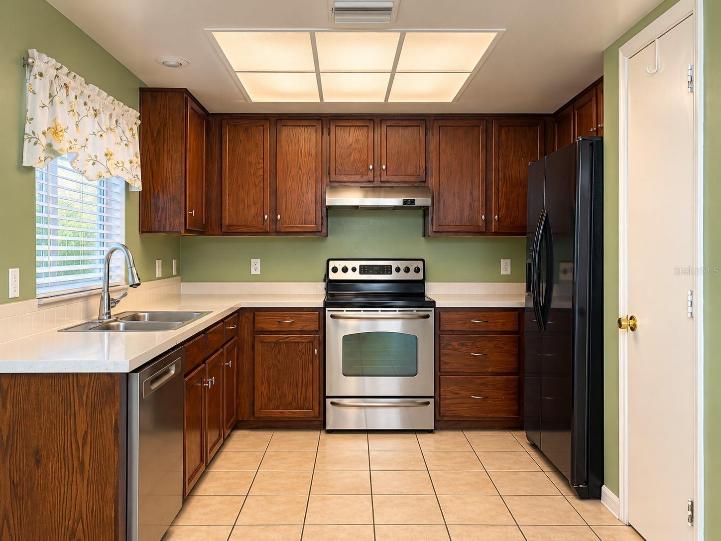 241 Mantis Loop, Apopka, FL 32703 — photo 3