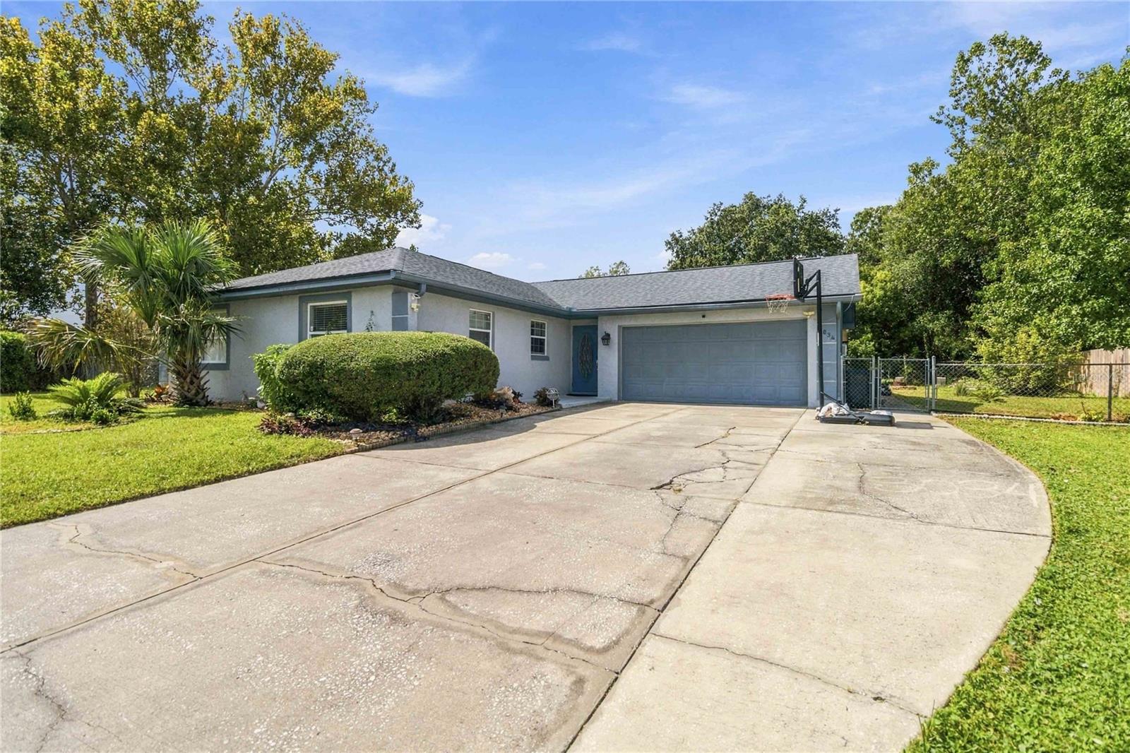 3034 Suwannee Ct — photo