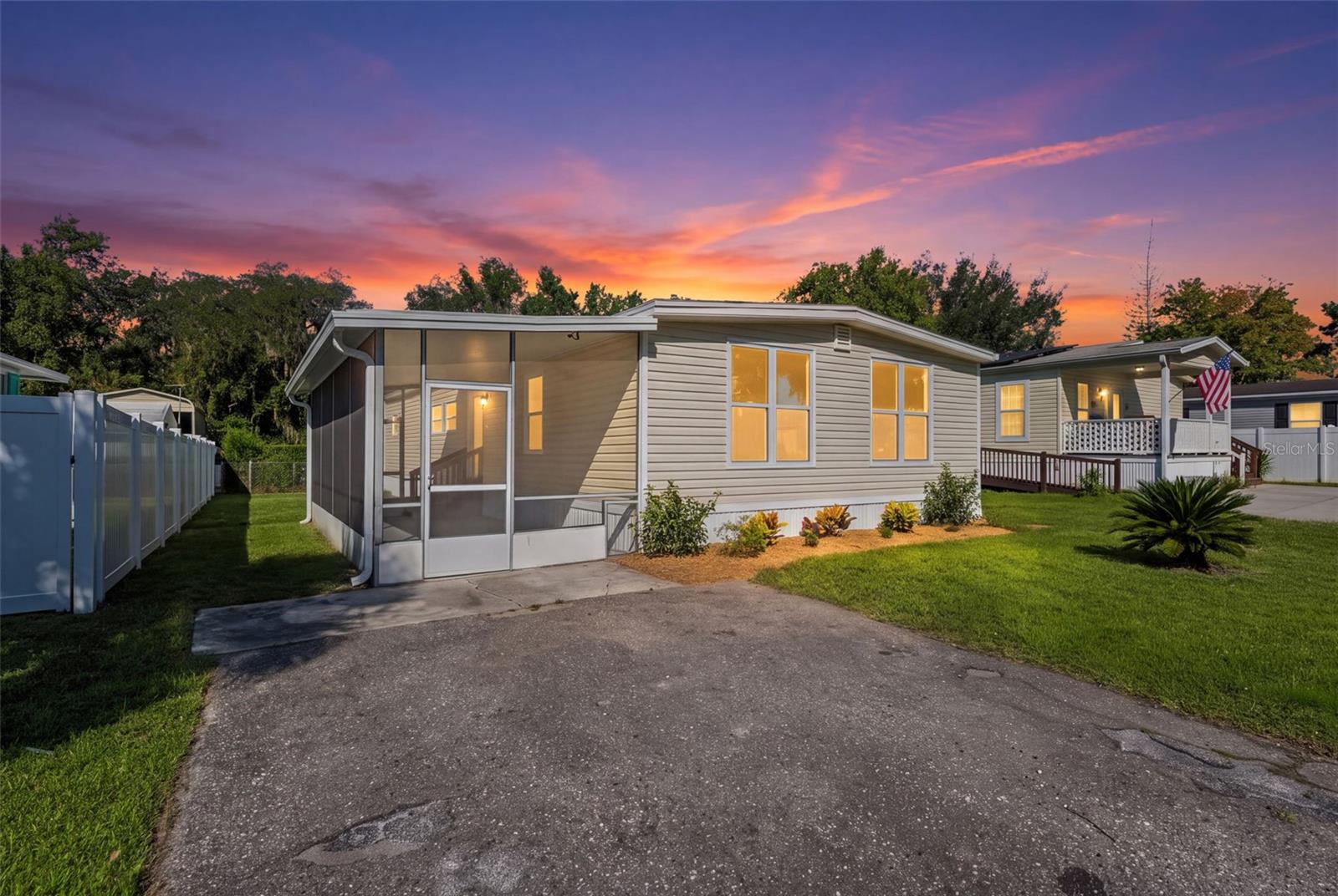 106 Cypress Dr — photo