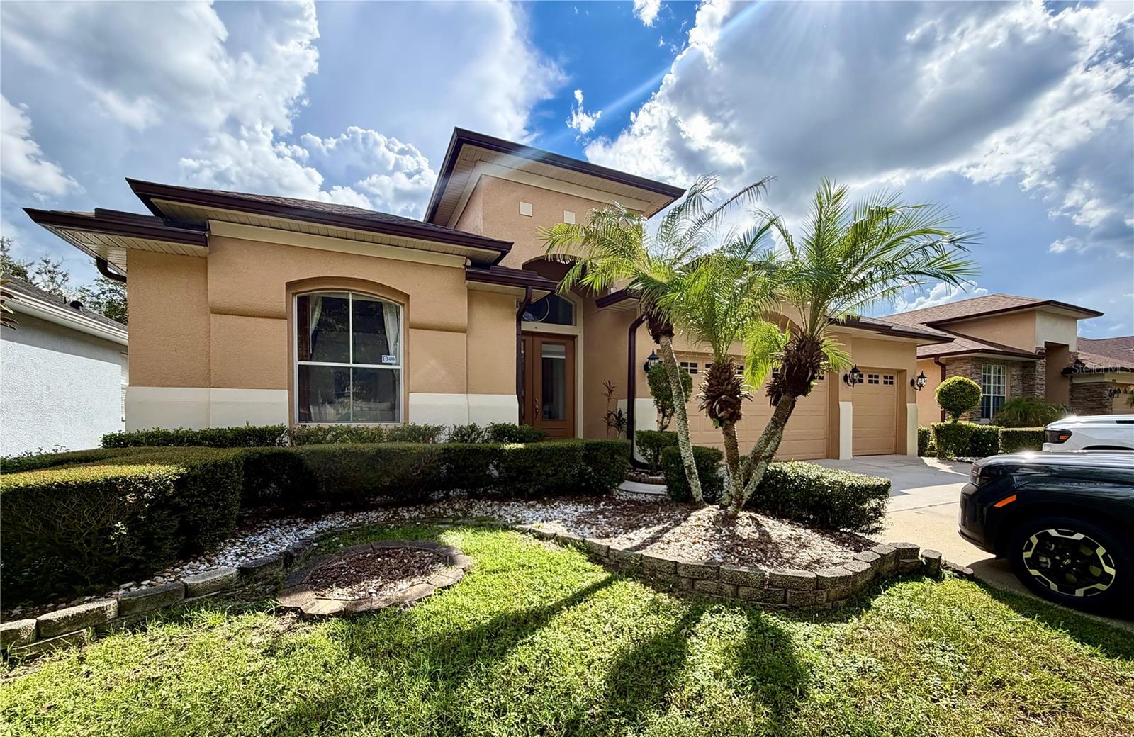 8494 Lake Waverly Ln — photo