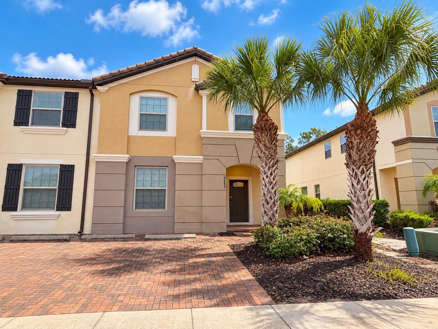 8887 Geneve Ct — photo