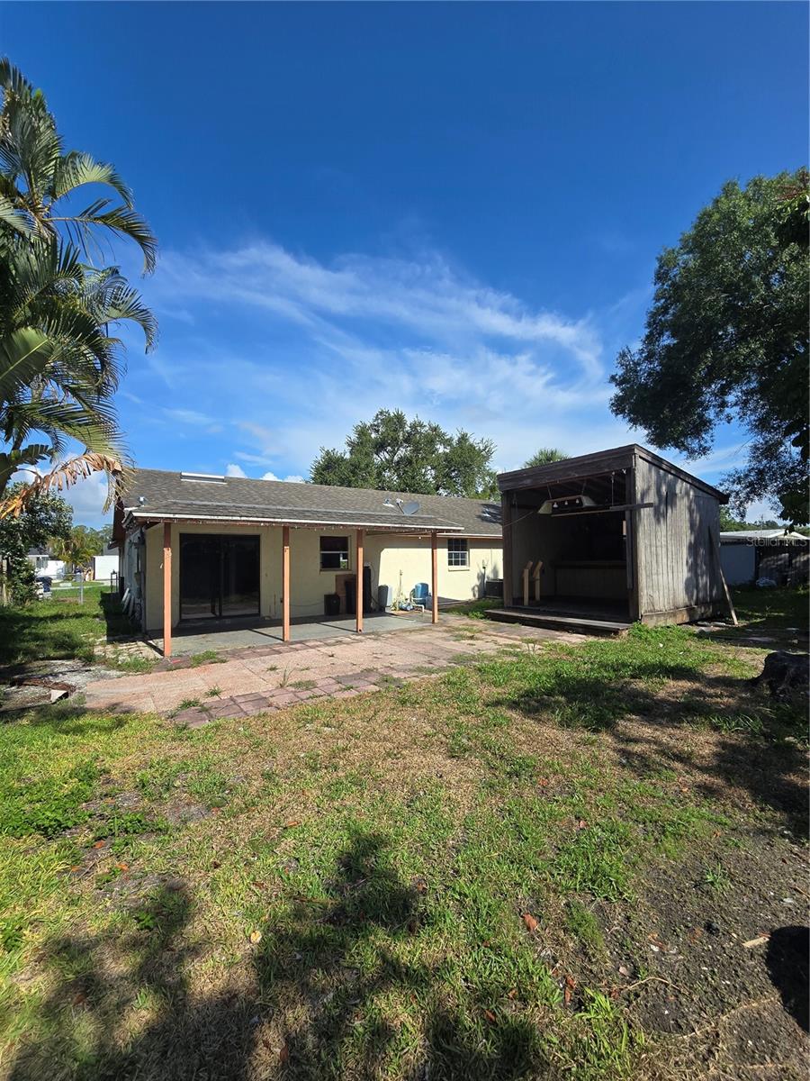 1512 Russell Ave — photo